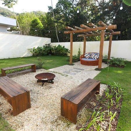 Balneário Camboriú Estaleiro Com Charme - Ar, Churras E Pet Friendly מראה חיצוני תמונה