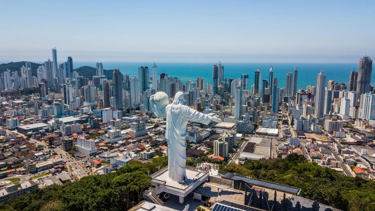 Balneário Camboriú Estaleiro Com Charme - Ar, Churras E Pet Friendly מראה חיצוני תמונה