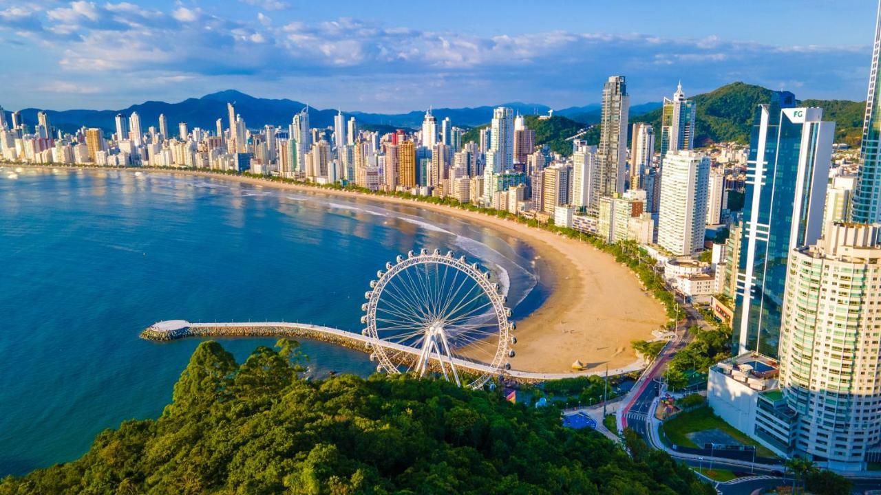 Balneário Camboriú Estaleiro Com Charme - Ar, Churras E Pet Friendly מראה חיצוני תמונה